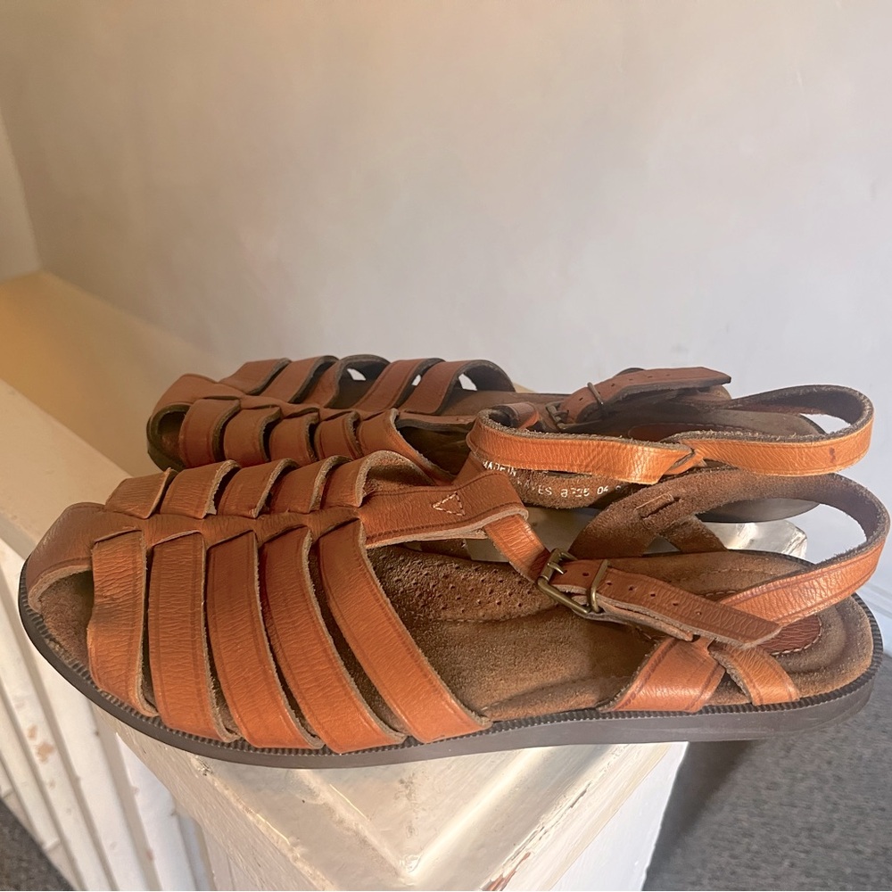 Vintage G.H. Bass & Co. Brown Leather Fisherman Style Sandals